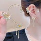 💕Valentinstags Special - 50% Rabatt💕Schlichte Ohrclips mit Schmetterlings- und Blumenmotiv & Quasten – Elegant & bequem, ohne Ohrloch 🌸🦋